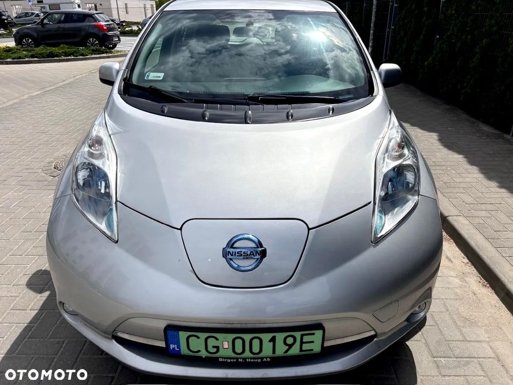 Nissan Leaf - 4