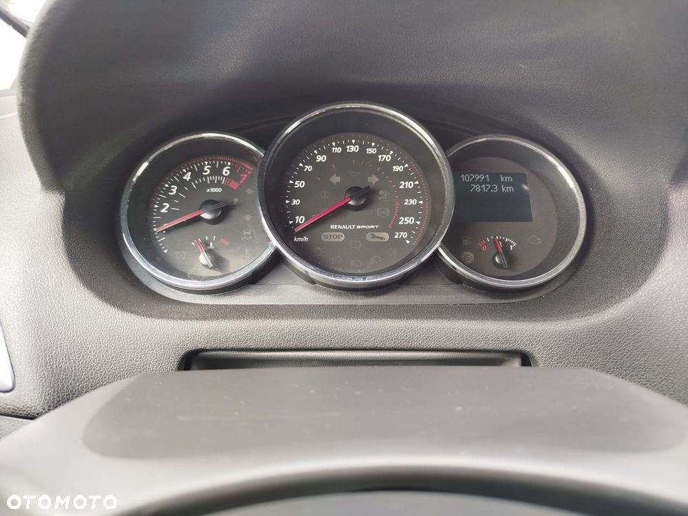 Renault Megane 220 GT EU6 - 12