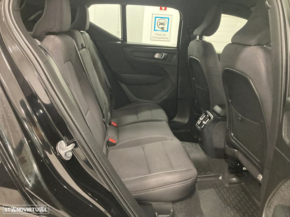 Volvo XC 40 Recharge 69 kWh Single Motor Core - 35