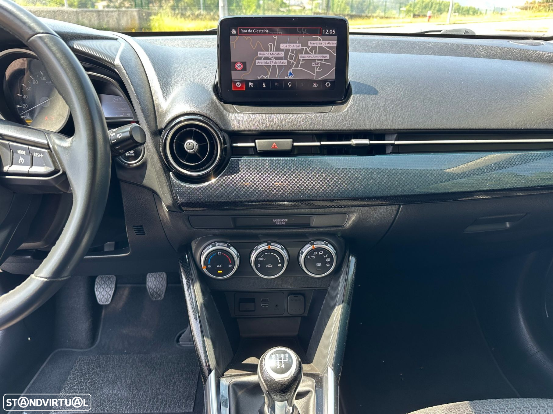 Mazda 2 1.5 Sky-G Evolve Navi - 9