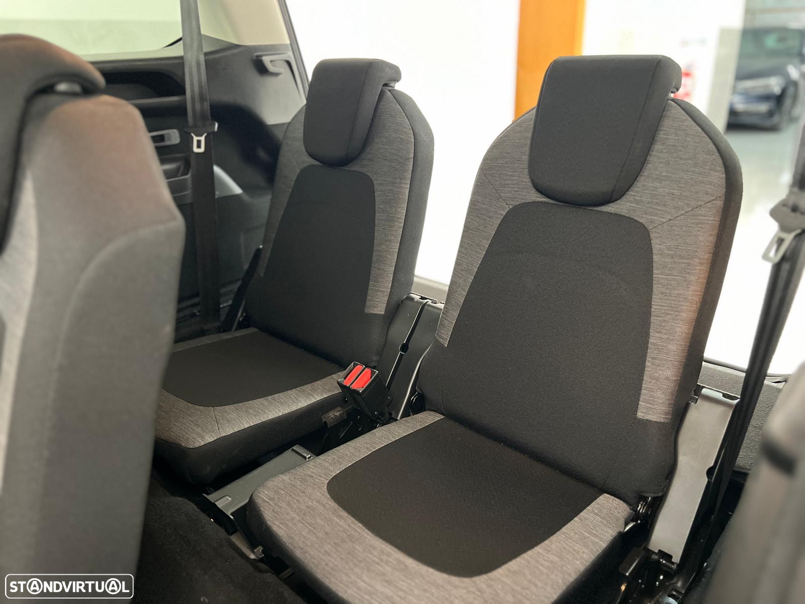 Citroën C4 Grand Picasso 1.6 BlueHDi Intensive EAT6 J17 - 29