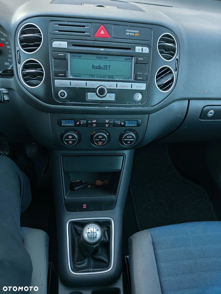 Volkswagen Golf Plus 1.6 FSI Tour Edition - 19