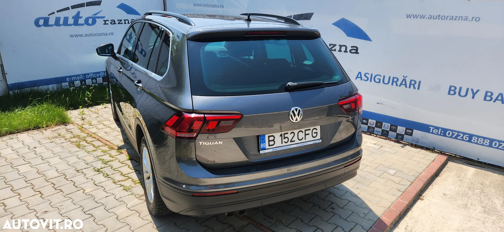 Volkswagen Tiguan 2.0 TDI DPF DSG Comfortline - 12