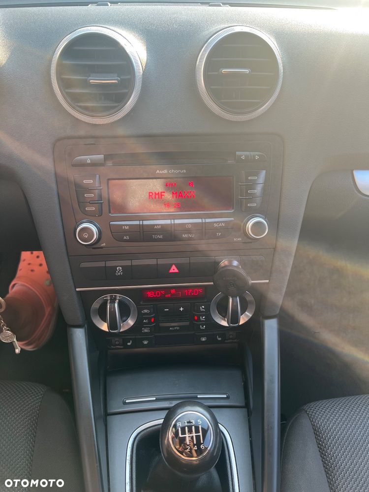 Audi A3 3-drzwiowe 2.0 TDI DPF Attraction - 14