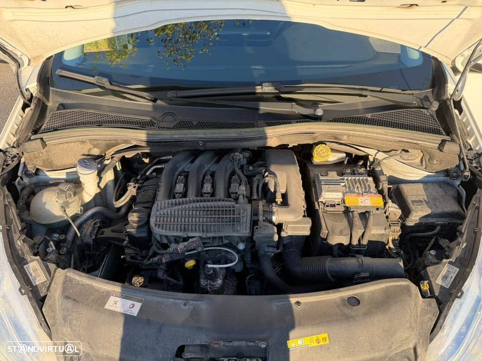 Peugeot 208 - 3