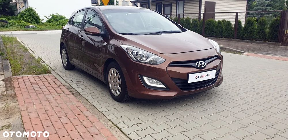 Hyundai i30 1.4 CRDi Premium - 4
