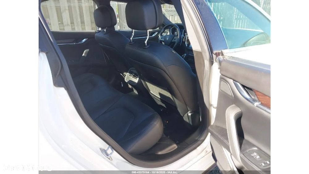 Maserati Ghibli - 11