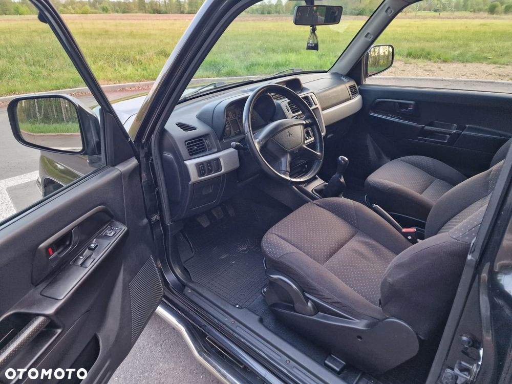 Mitsubishi Pajero Pinin 1.8 - 3