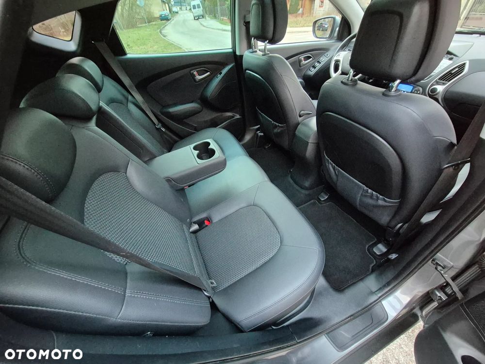 Hyundai ix35 blue 1.6 2WD Finale Silver - 35