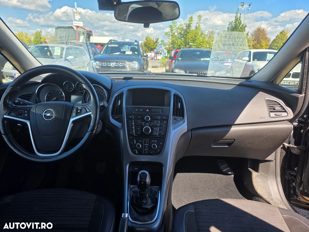 Opel Astra 1.4 Turbo ECOTEC Enjoy - 8