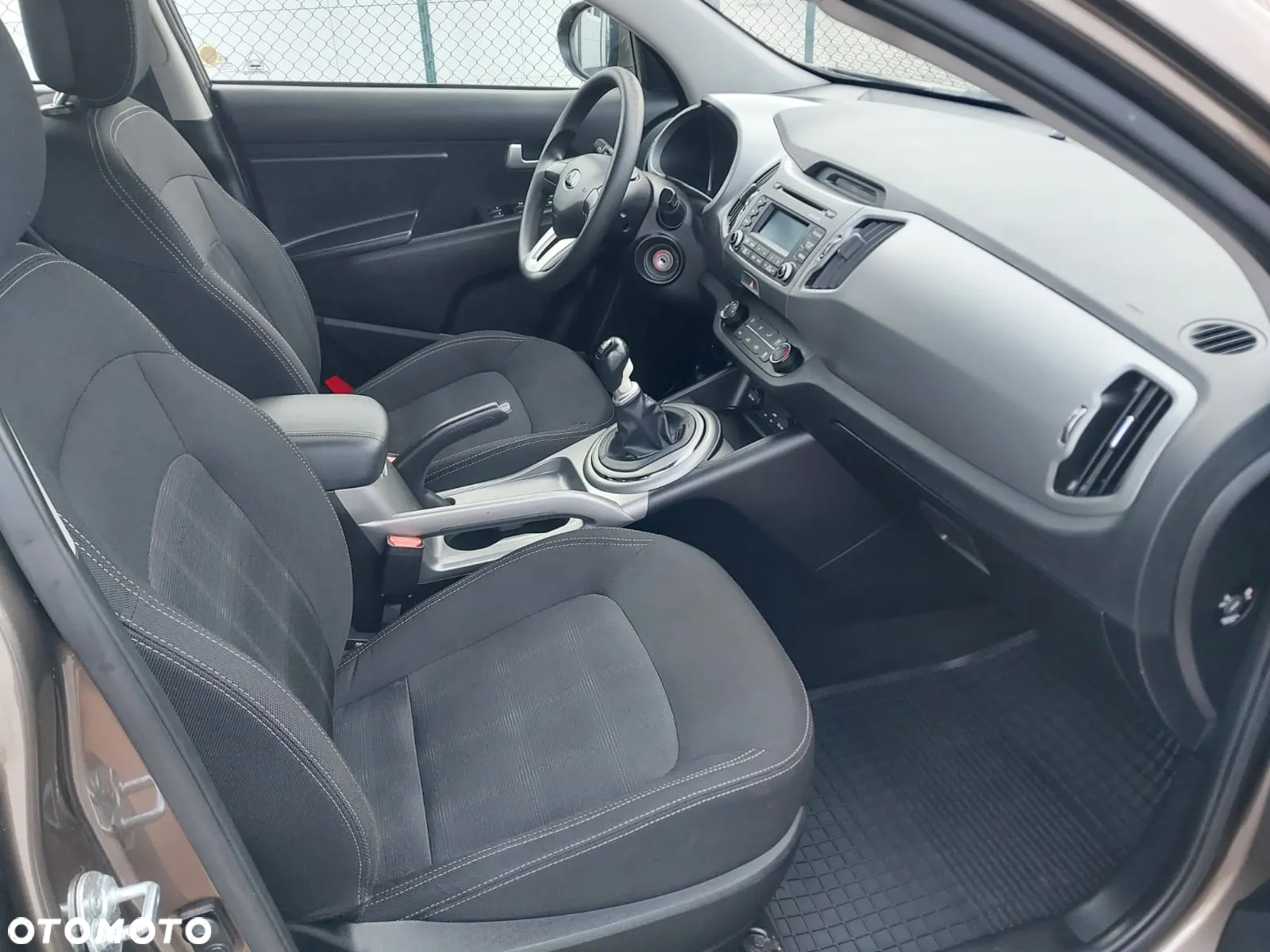 Kia Sportage 1.6 GDI L 2WD - 17