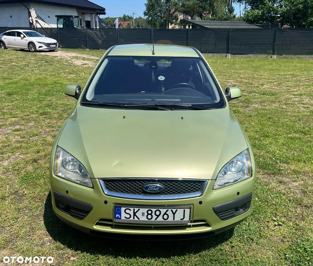 Ford Focus 1.6 16V Ghia - 6