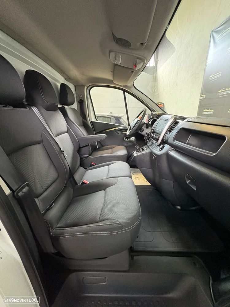 Renault Trafic 2.0 L2H12 - 8