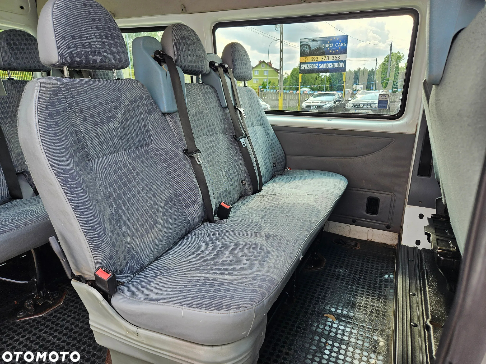 Ford Transit FT 350L Trend - 19