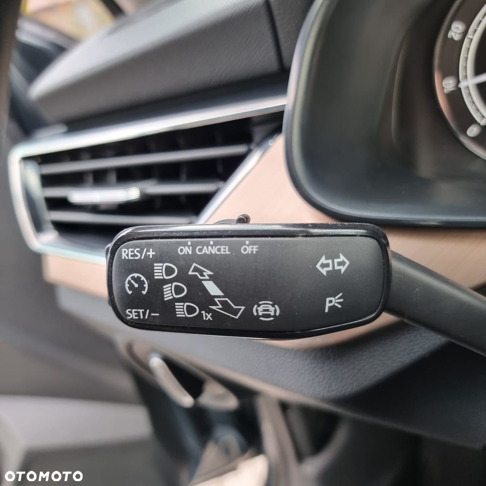 Skoda Kamiq 1.0 TSI Scout Line - 22