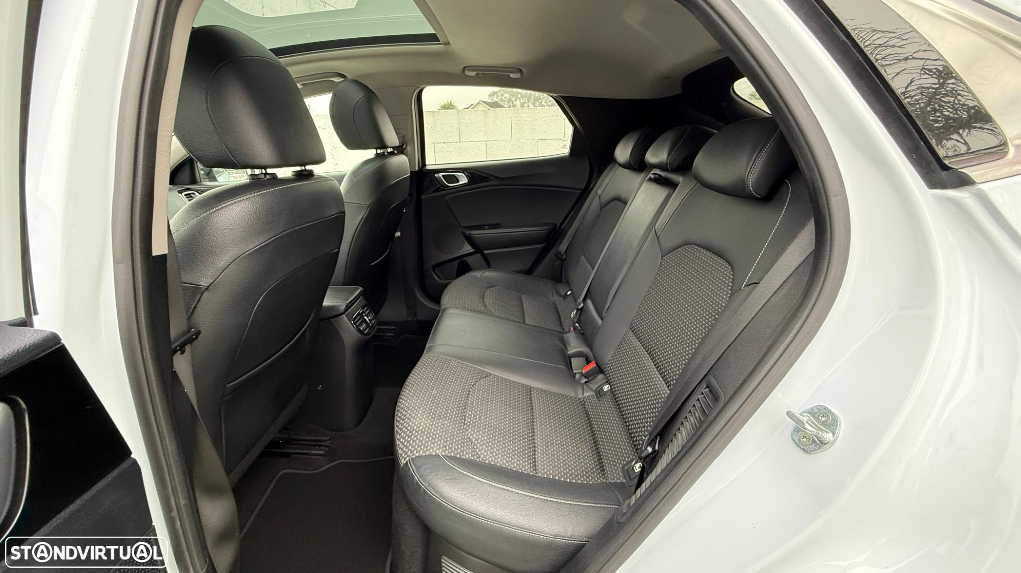Kia XCeed 1.6 GDi PHEV Drive - 21