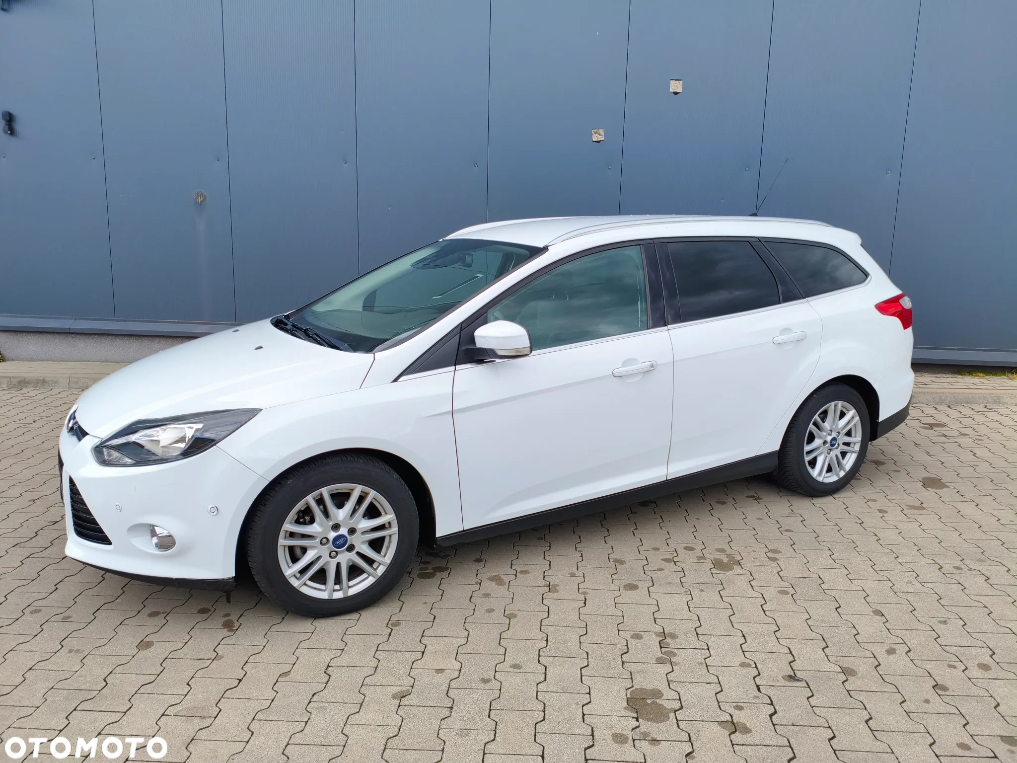 Ford Focus 1.0 EcoBoost Hybrid TITANIUM X - 6