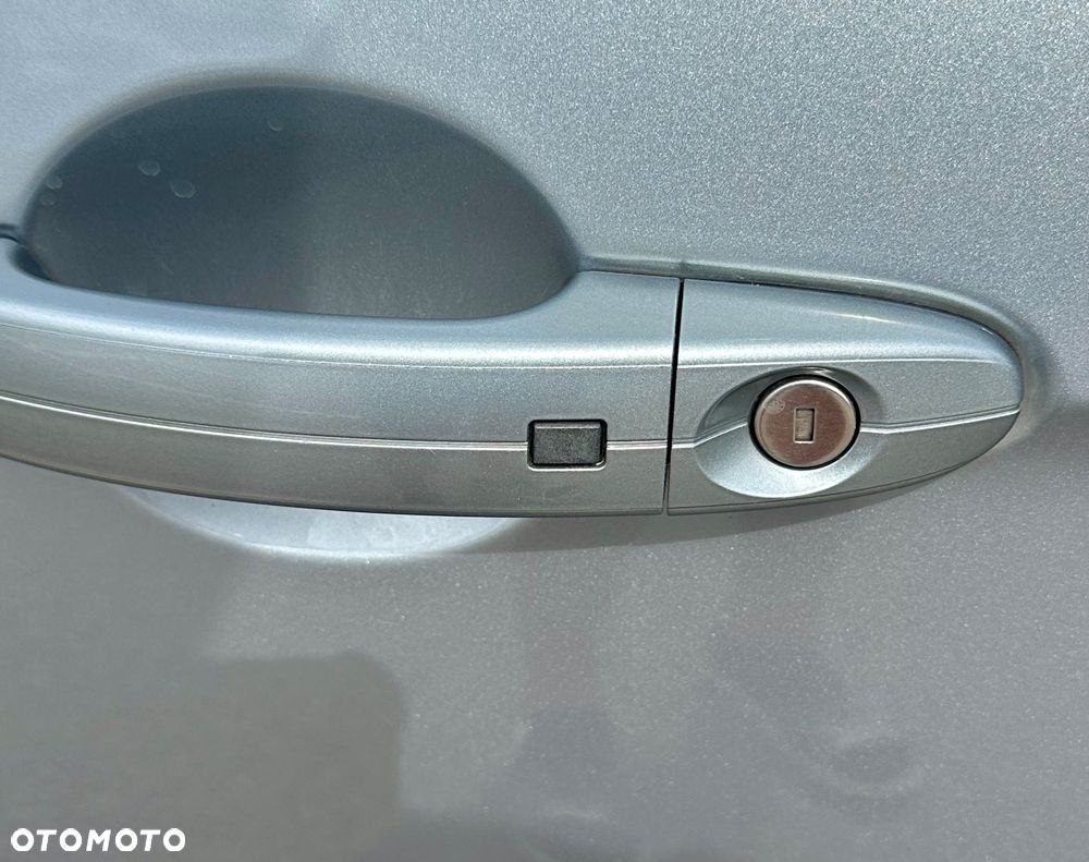 Ford S-Max 2.0 TDCi DPF Titanium X - 21