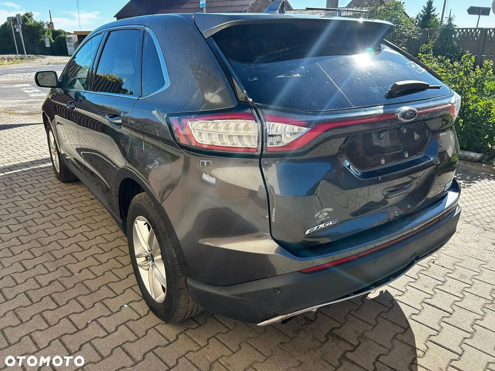Ford Edge - 7