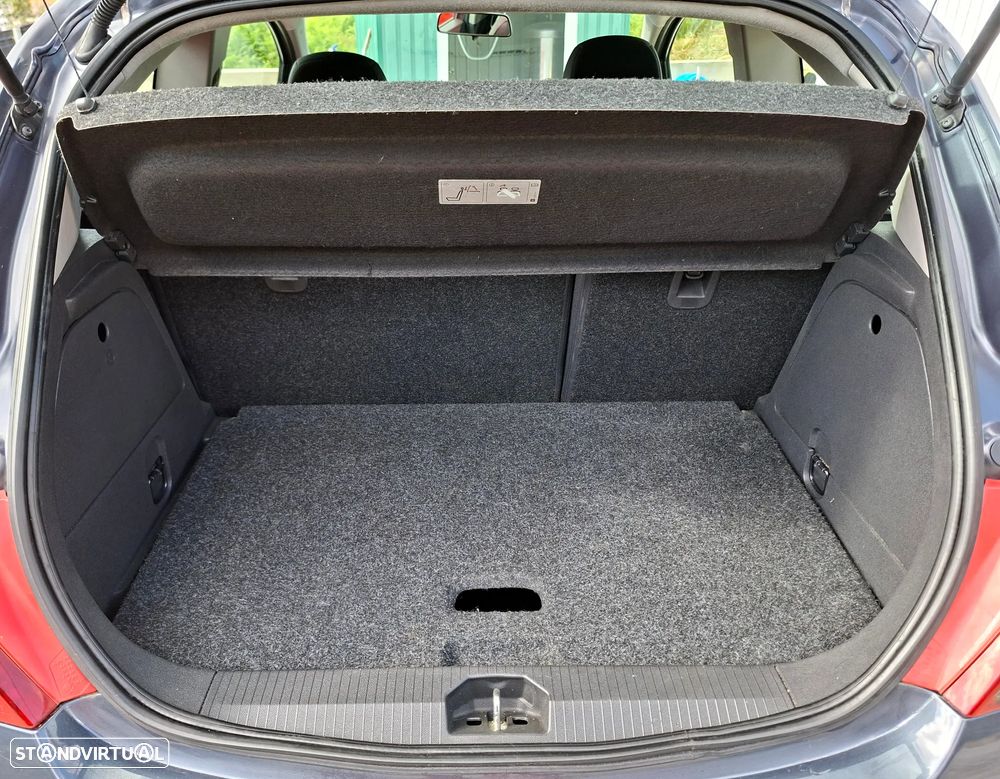 Opel Corsa 1.2 Black Edition - 15