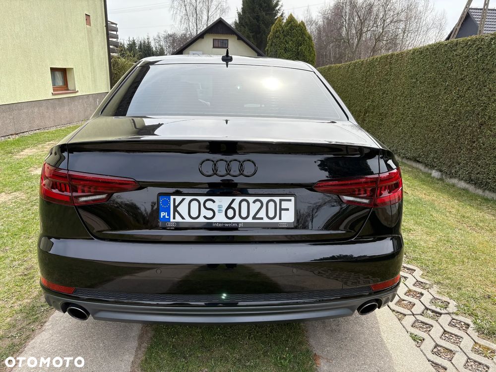 Audi A4 Limousine - 5