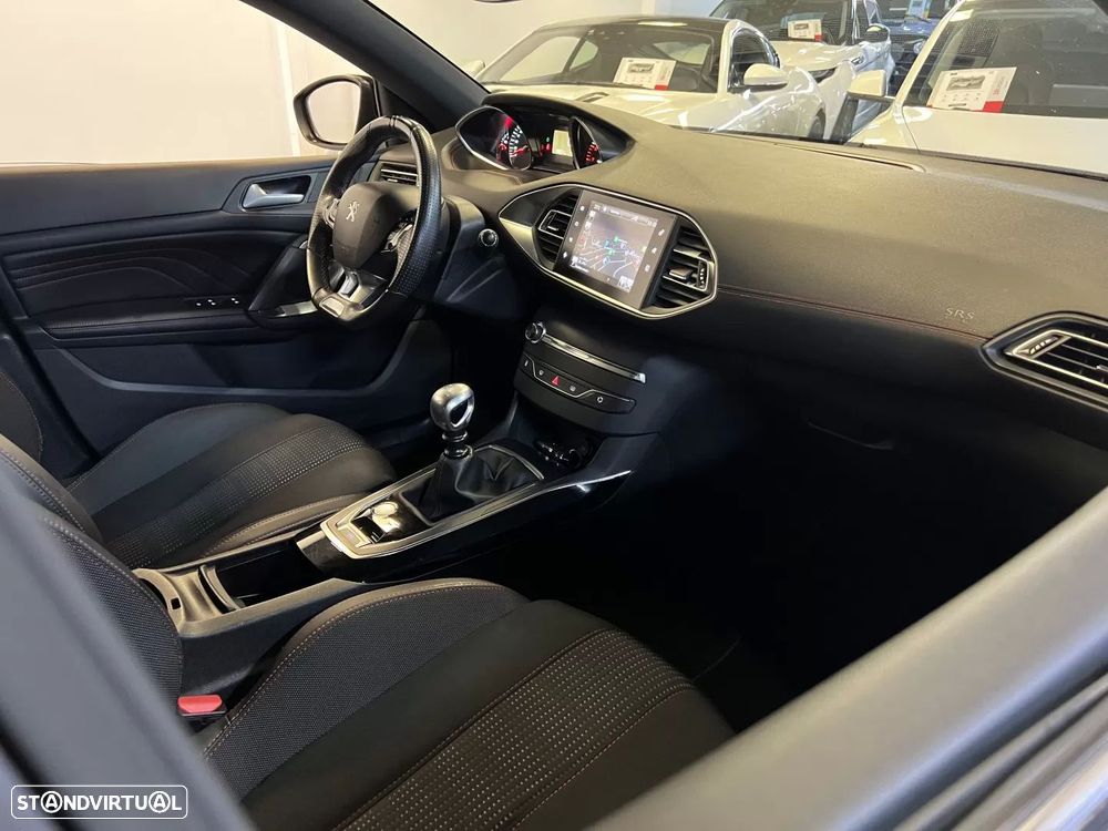 Peugeot 308 1.2 PureTech GT Line - 7