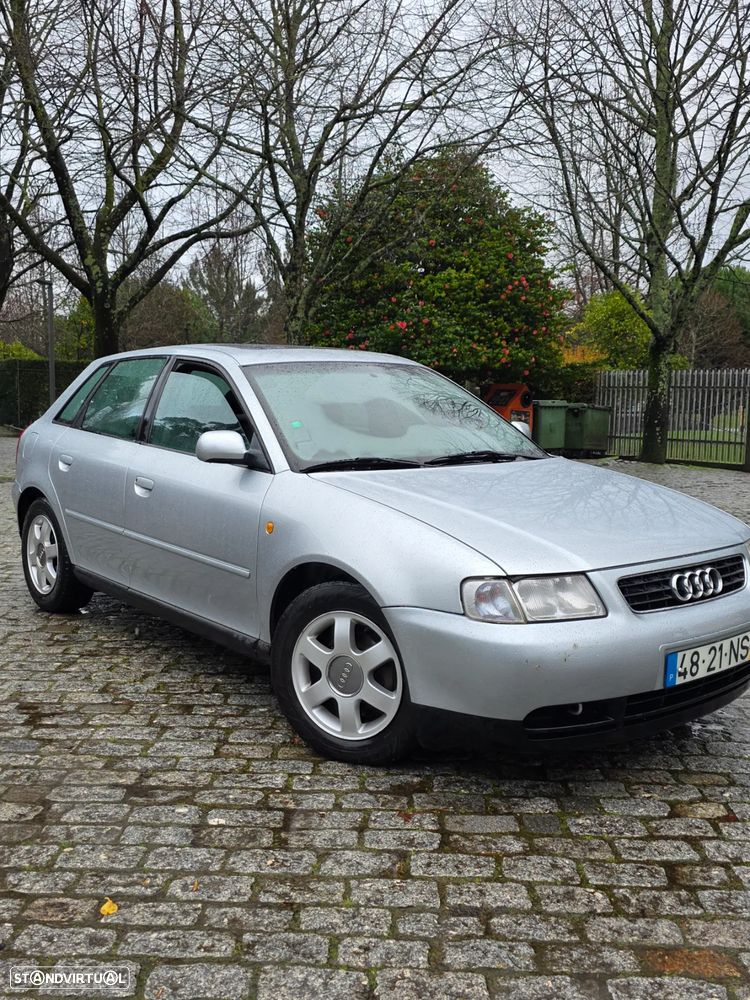 Audi A3 1.6 Attraction - 4