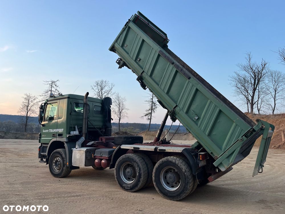 Mercedes-Benz Actros 3348 - 9
