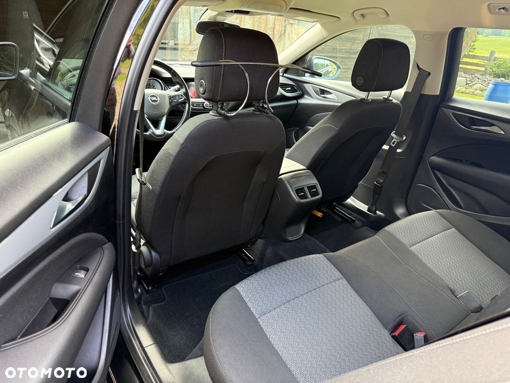 Opel Insignia - 19