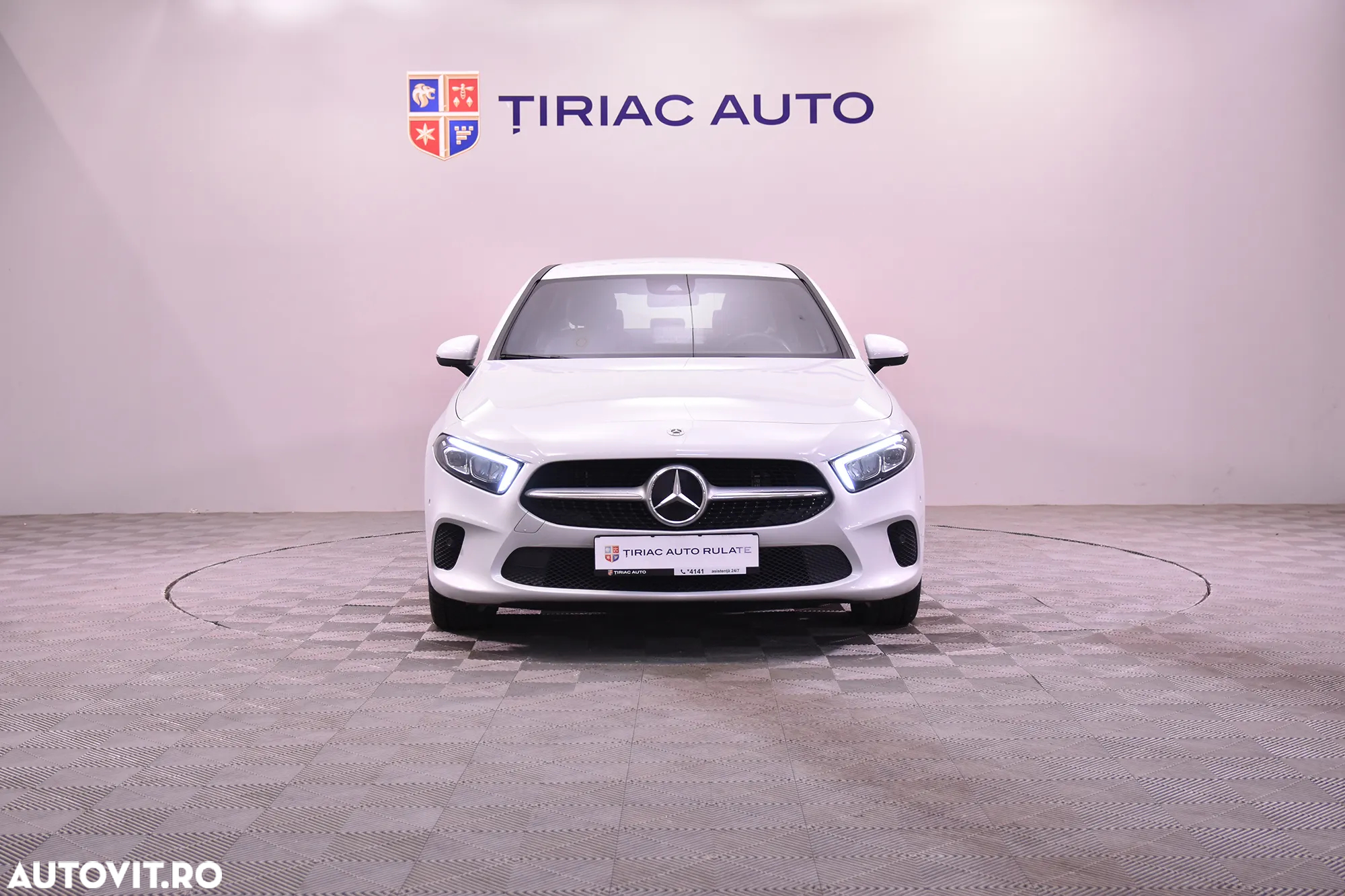 Mercedes-Benz A 250 e Aut. - 8