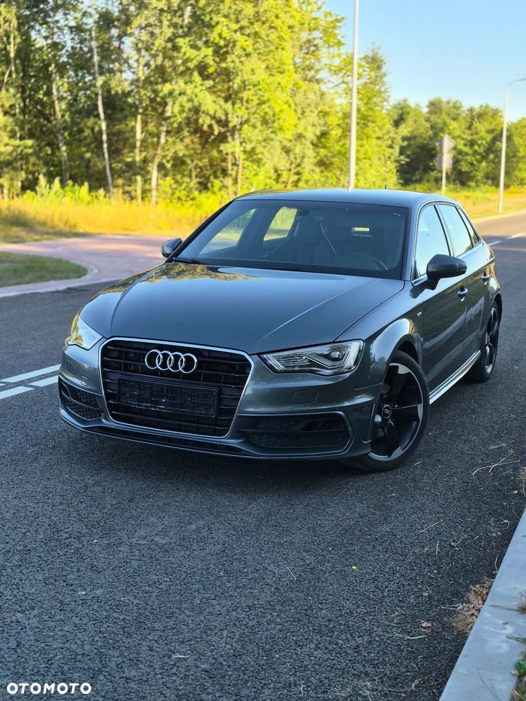 Audi A3 Sportback 2.0 TDI S tronic S line Sportpaket - 2