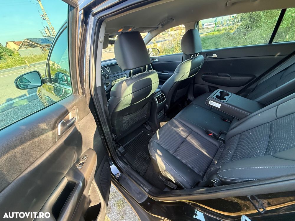 Kia Sportage 1.6 T-GDI 7DCT 4x4 Style - 14