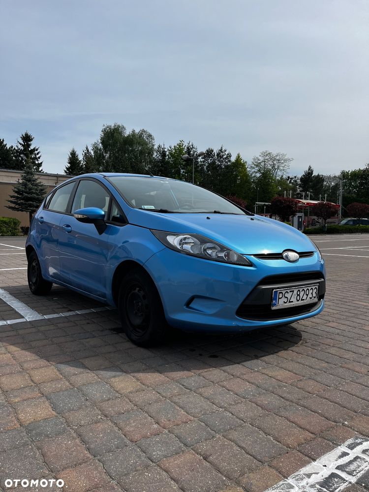 Ford Fiesta - 9