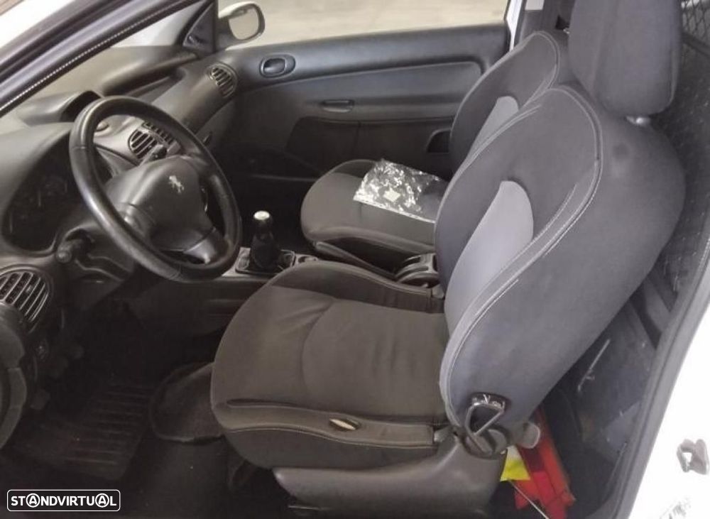 Peugeot 206 Van - 4