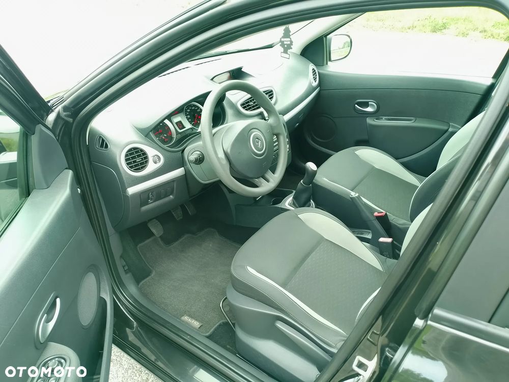 Renault Clio 1.5 dCi Edition Dynamique - 19