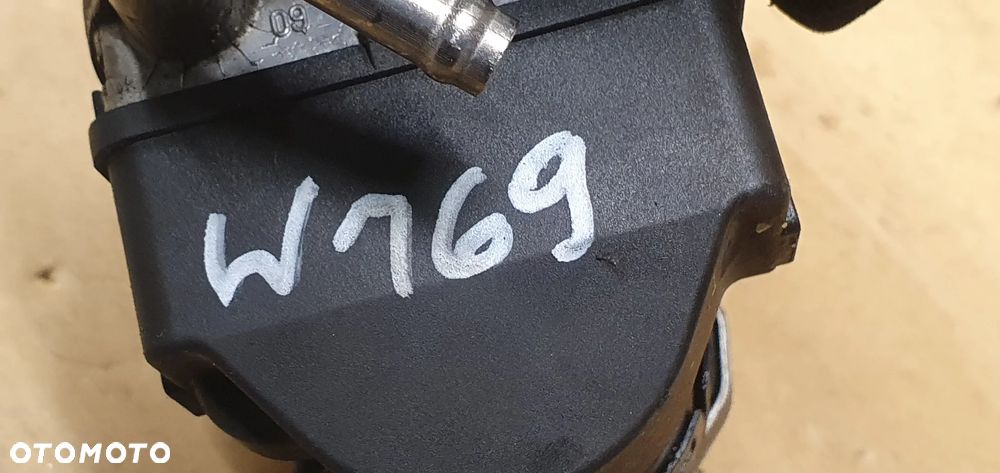 Zawór EGR Mercedes A-Klasa W169 2.0 CDI A6401401860 - 9