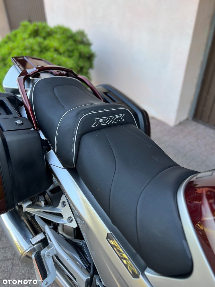 Yamaha FJR - 11