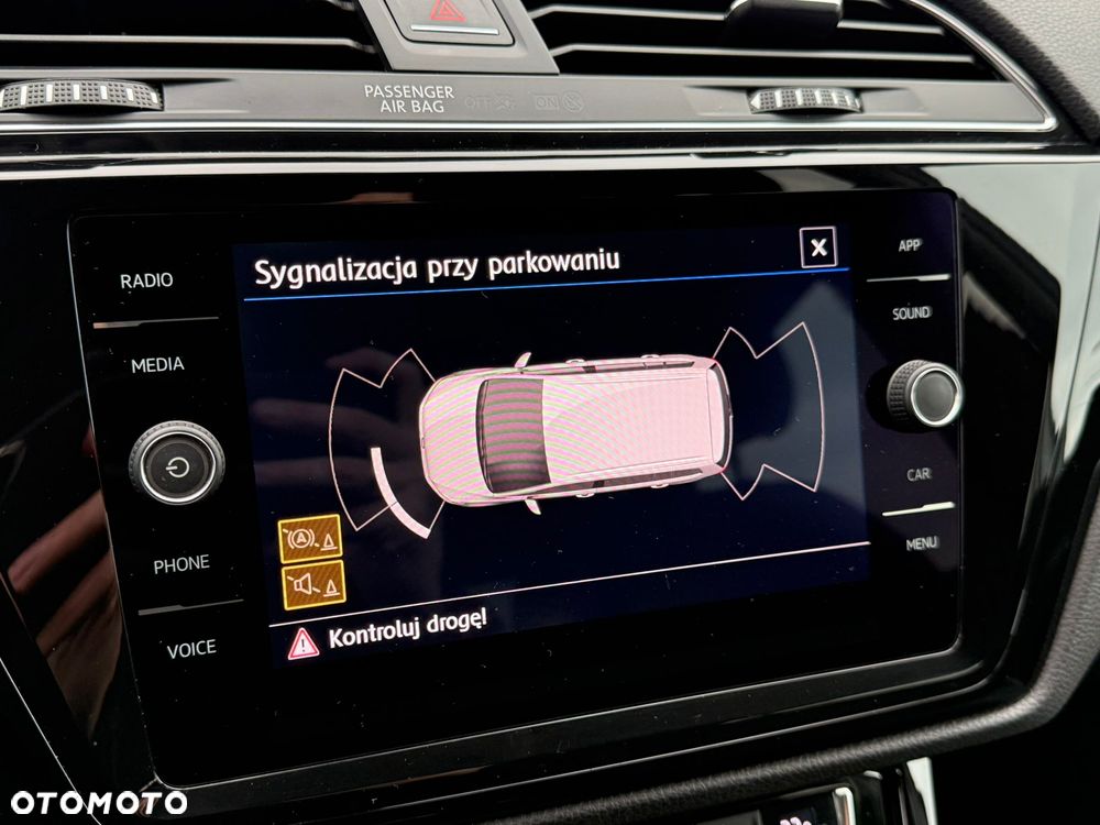 Volkswagen Touran 1.5 TSI EVO Highline - 27