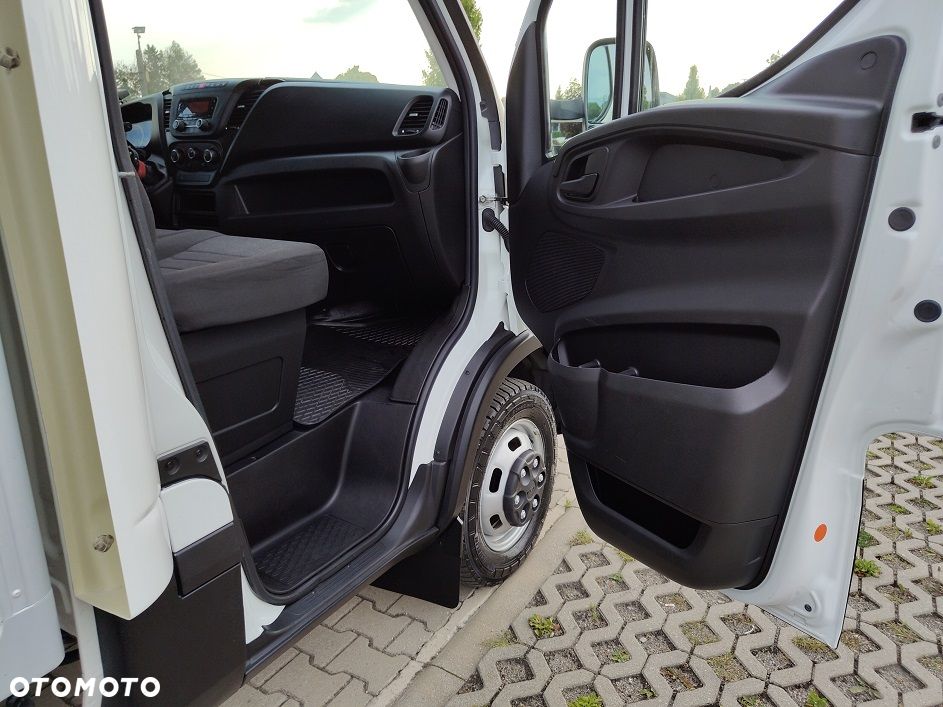 Iveco Daily 35/50C16 3.0 Chłodnia -29*C/+29*C 8 EuroPalet 4.20m. Zasilanie 230V JAK NOWY!! Salon PL!!1 WŁ! FULL SERWIS!! - 26