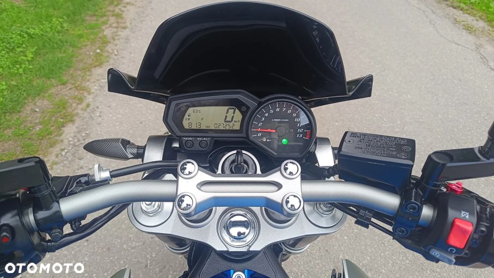 Yamaha FZ - 7