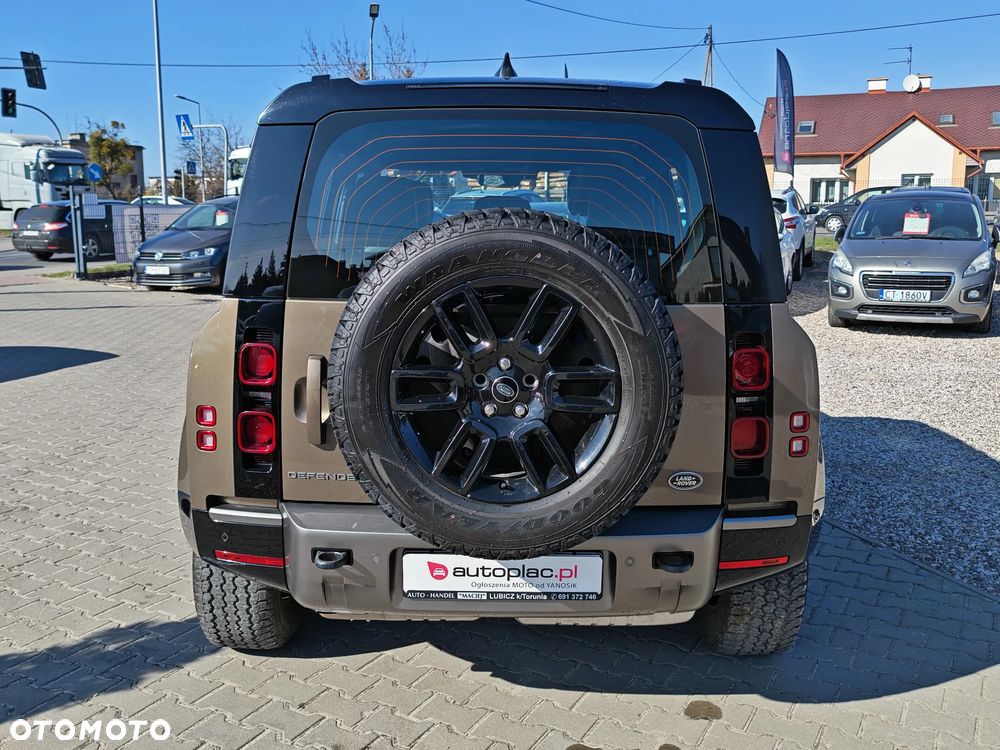 Land Rover Defender 110 D200 X-Dynamic HSE - 7