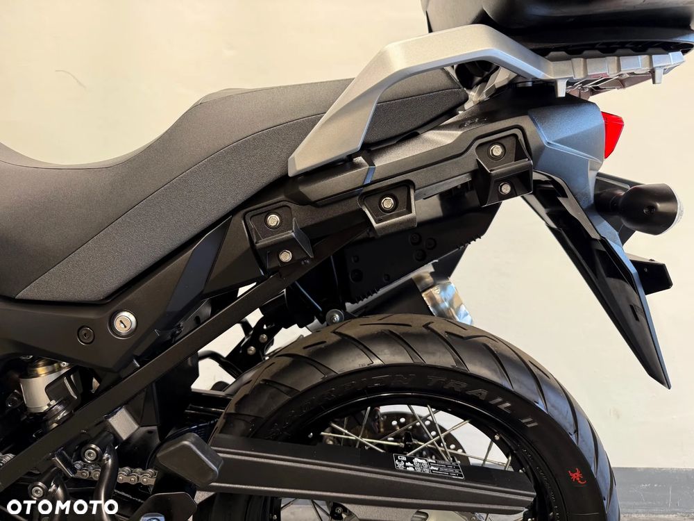 Suzuki V-STROM - 29