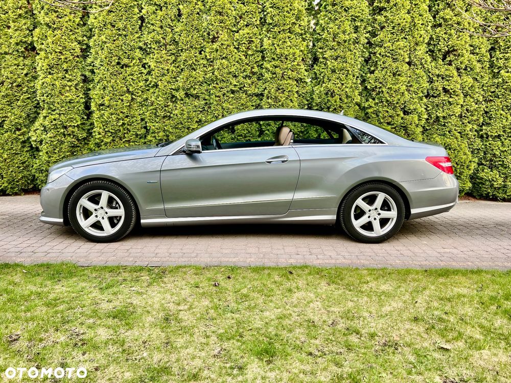 Mercedes-Benz Klasa E - 19