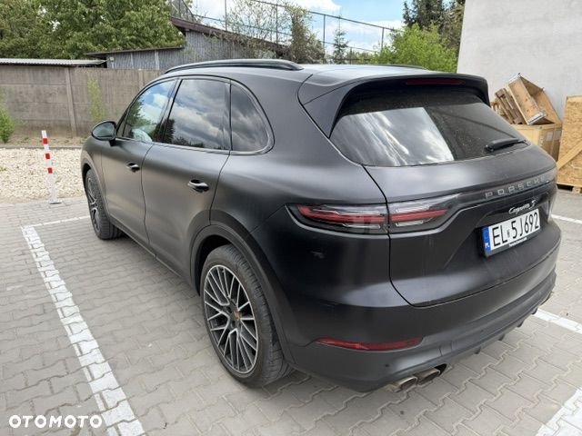 Porsche Cayenne S - 5