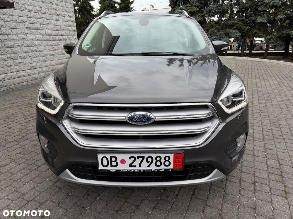 Ford Kuga 1.5 EcoBoost 2x4 Business Edition - 4