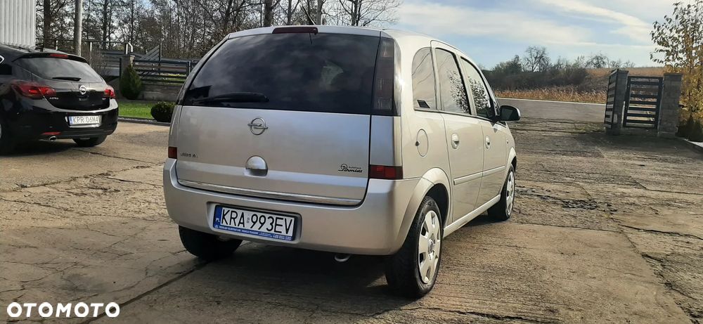 Opel Meriva - 13