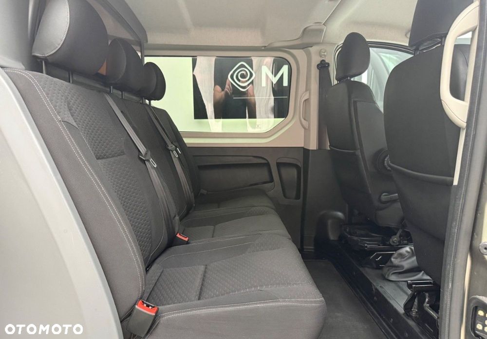 Opel Vivaro - 19