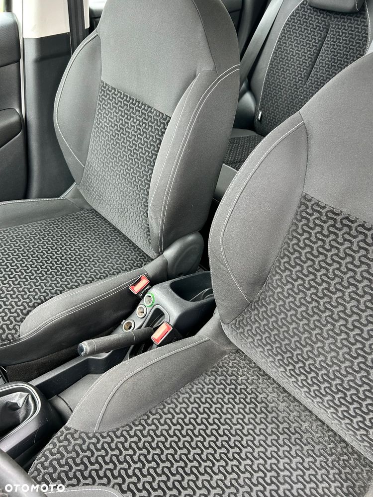 Citroën C3 1.4 HDi First - 8