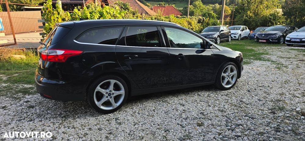 Ford Focus 1.6 TDCI DPF Titanium - 6