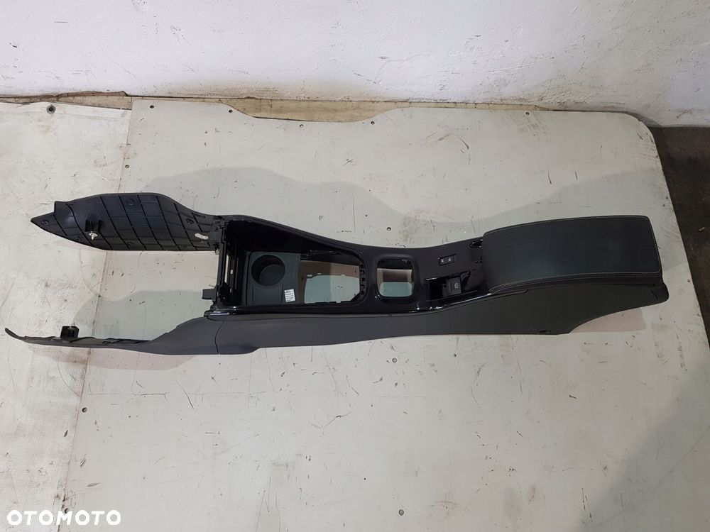 tunel środkowy 969100026r renault megane iii lift 12r eu kombi - 1
